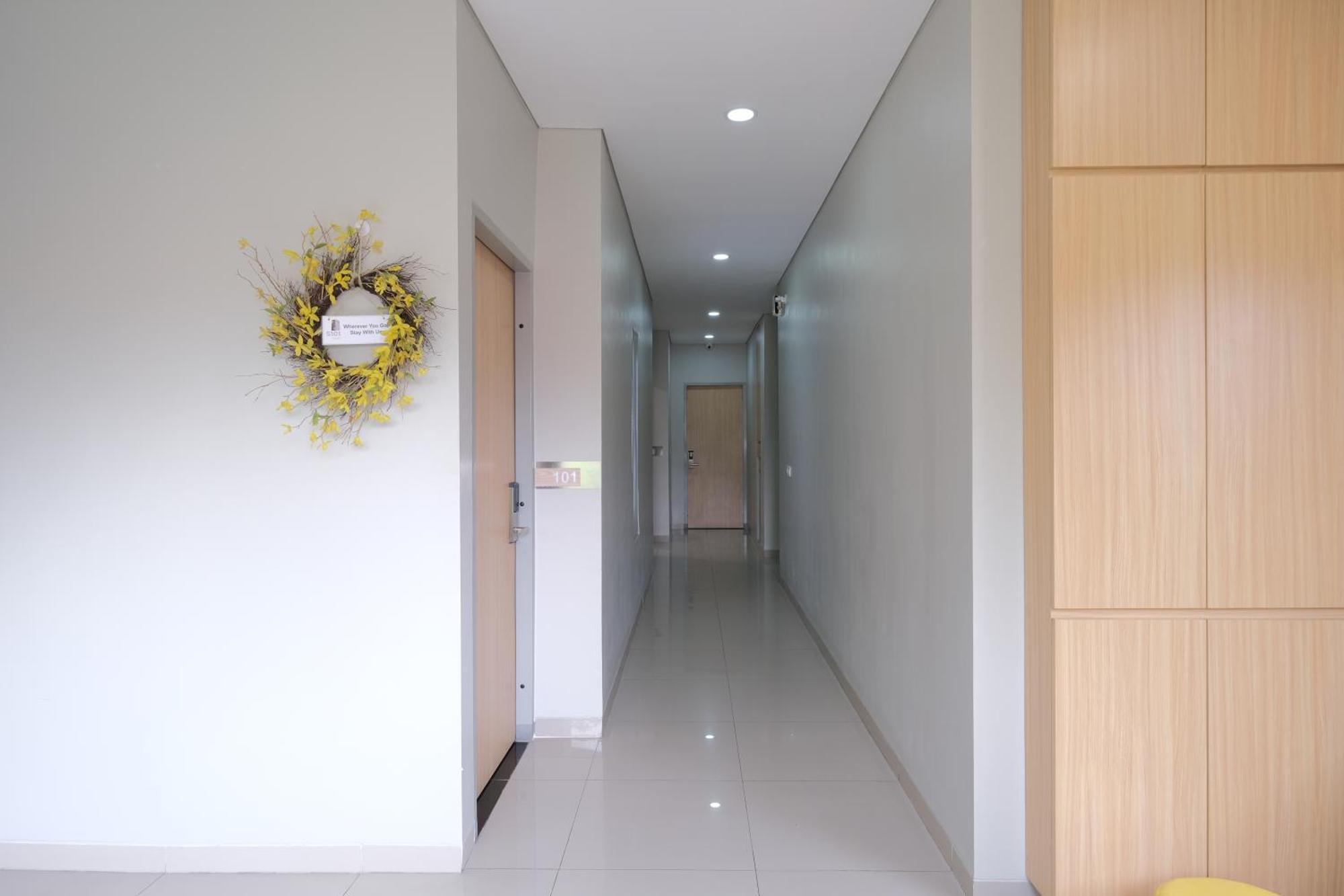 S101 Hotels Semarang Exterior foto